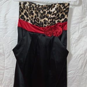 Strapless Dress With Pockets